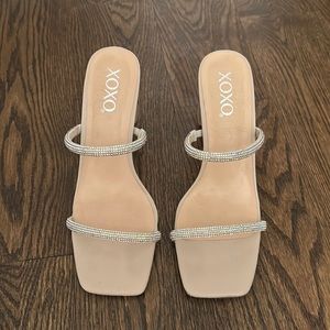 Women’s Sparkly Heels (XOXO)